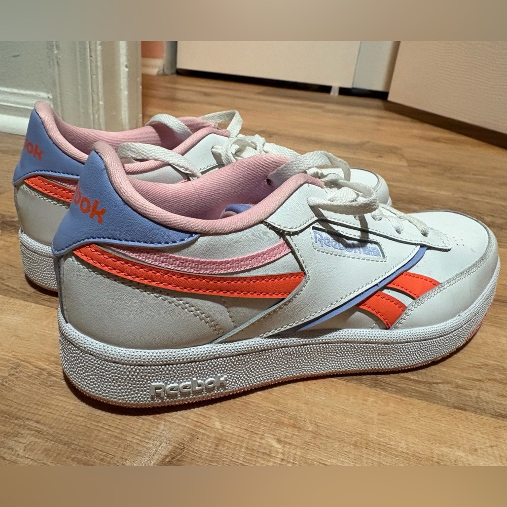 Reebok women’s sneaker